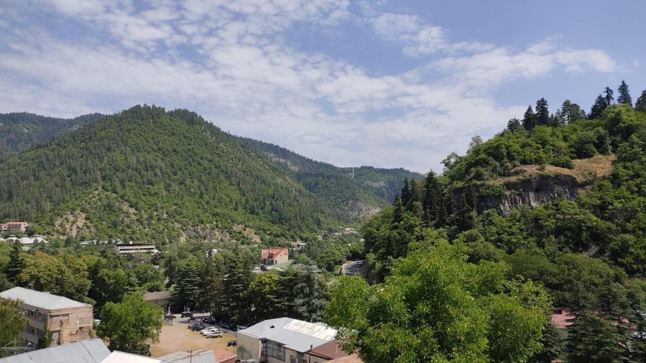 Hotel Borjomi Nest Esterno foto