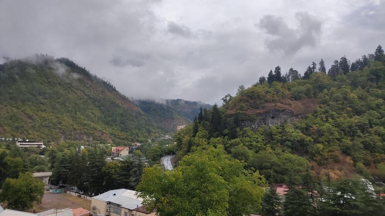 Hotel Borjomi Nest Esterno foto